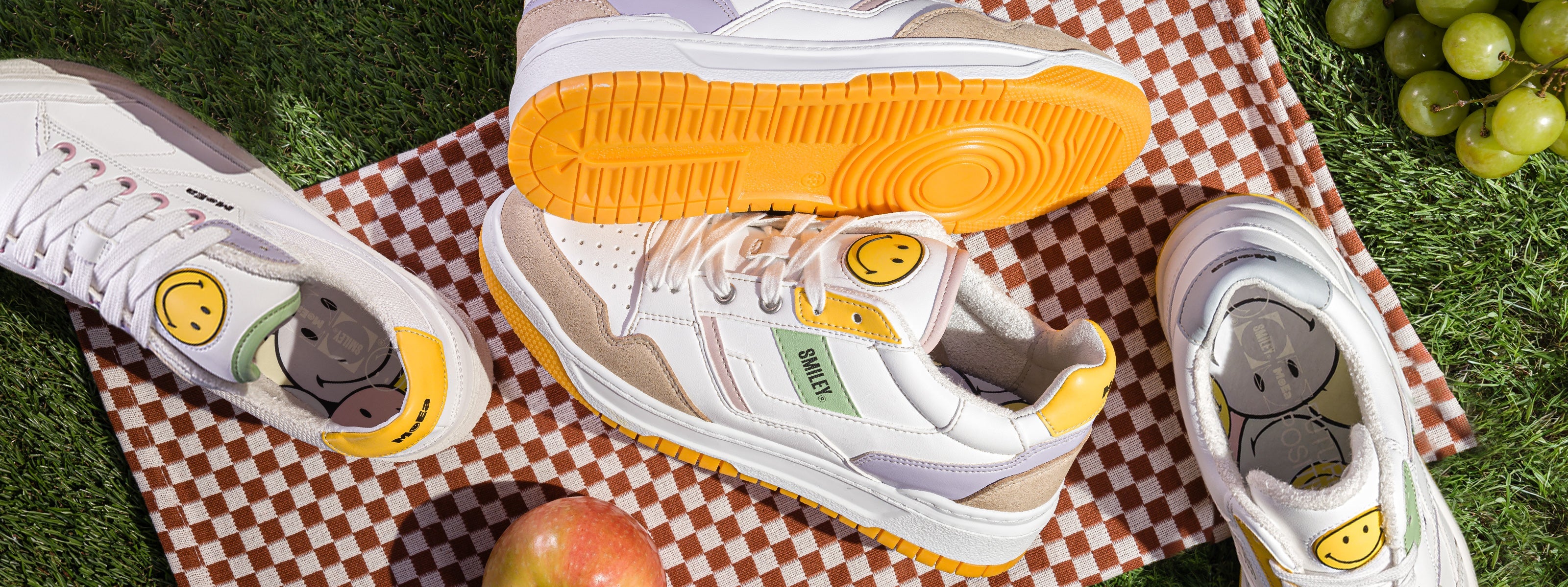 MoEa x Smiley Collection - Smiley® Originals