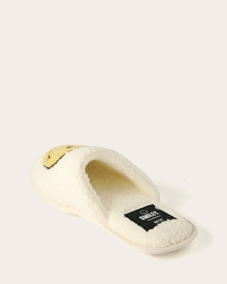 Women's fluffy slippers - off-white | The Smiley Company