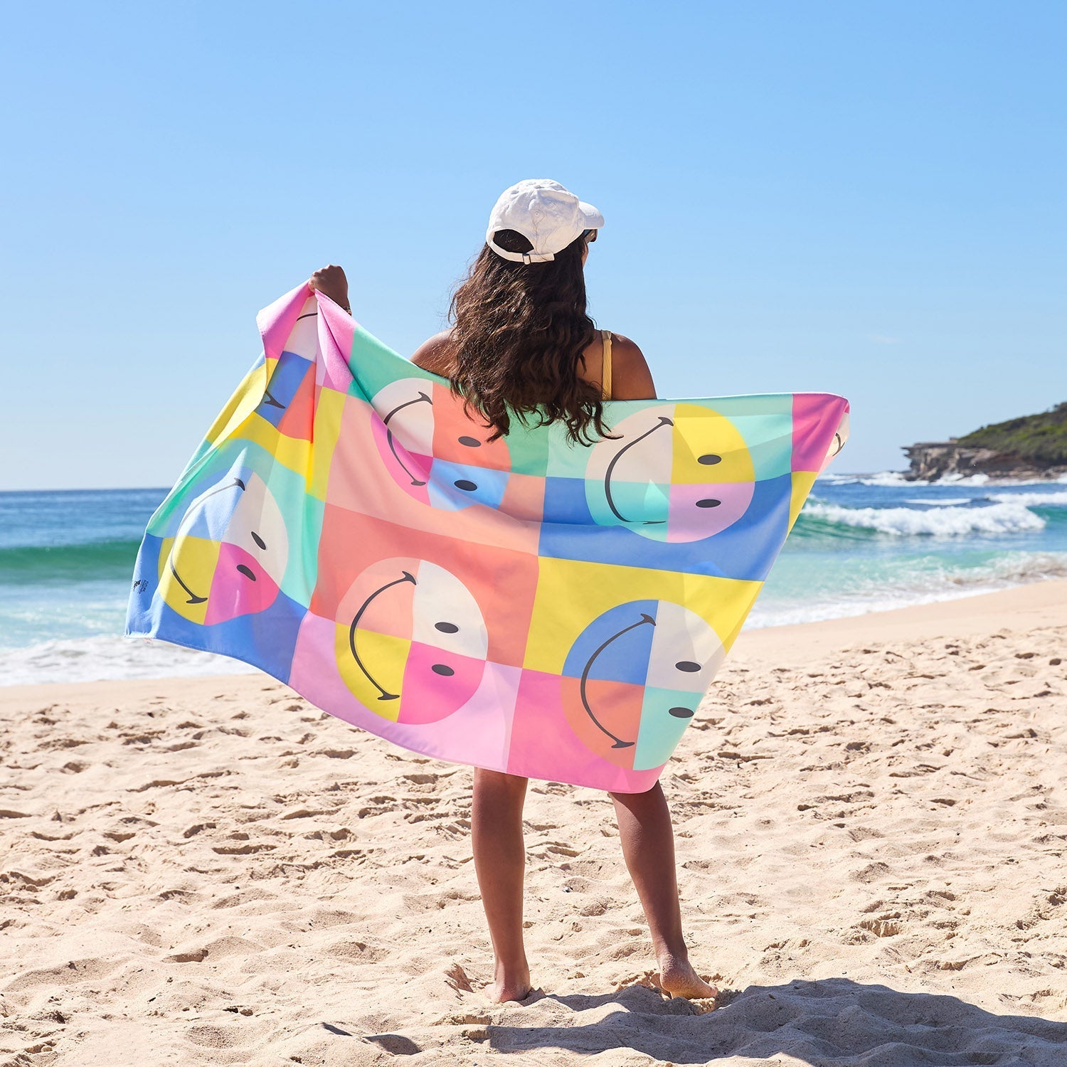 Dock & Bay x Smiley® x Calm Quick Dry Towel