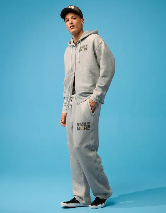 AE | Smiley® Heavyweight Open-Hem Sweatpant