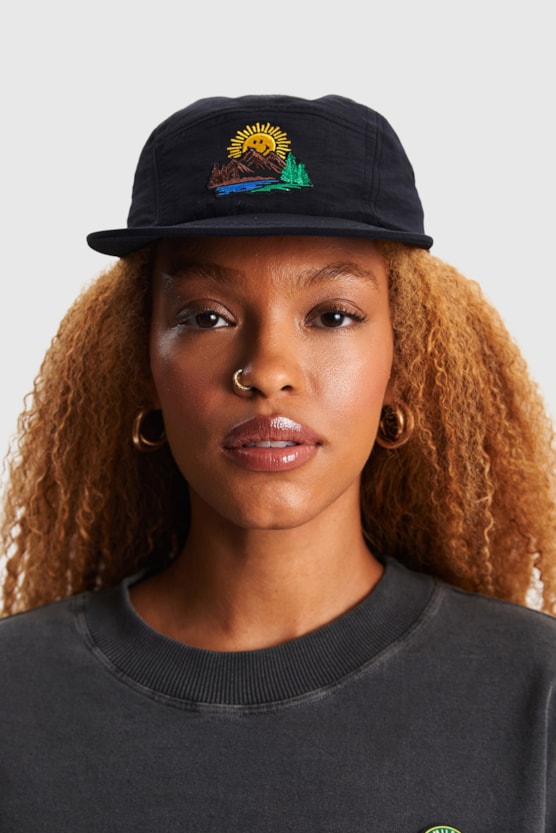 FIVE PANEL SUN BAW X SMILEY CAP