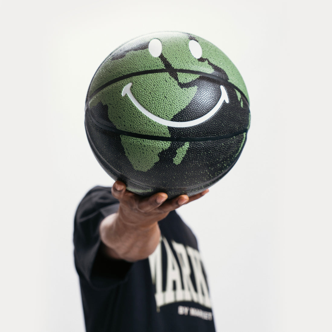 Smiley® Bitmap Basketball – 29.5