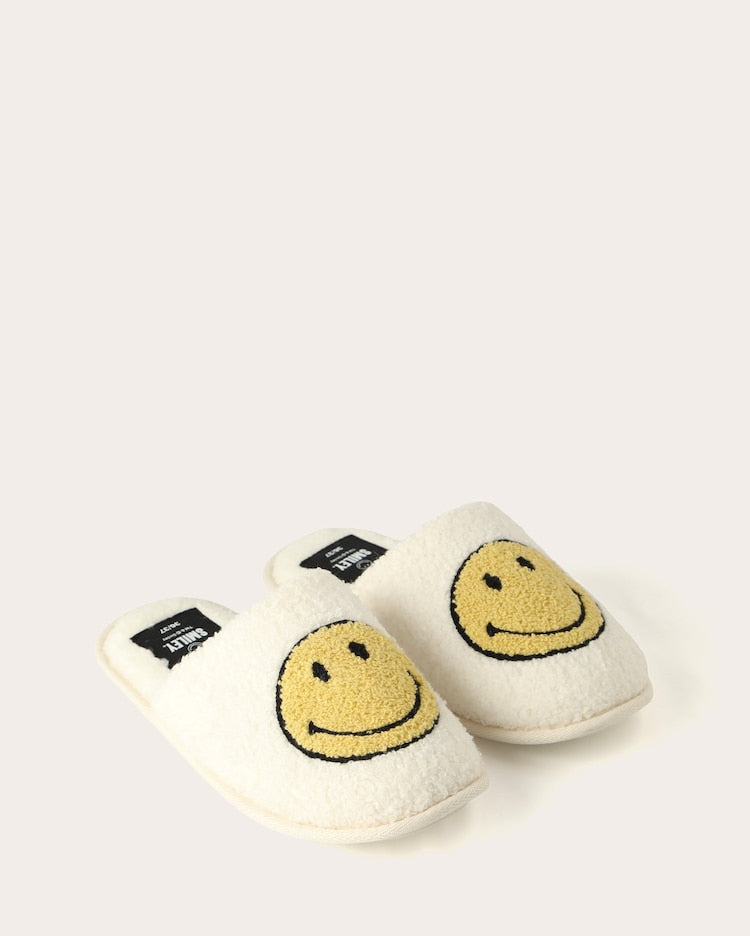 Women's fluffy slippers - off-white | The Smiley Company