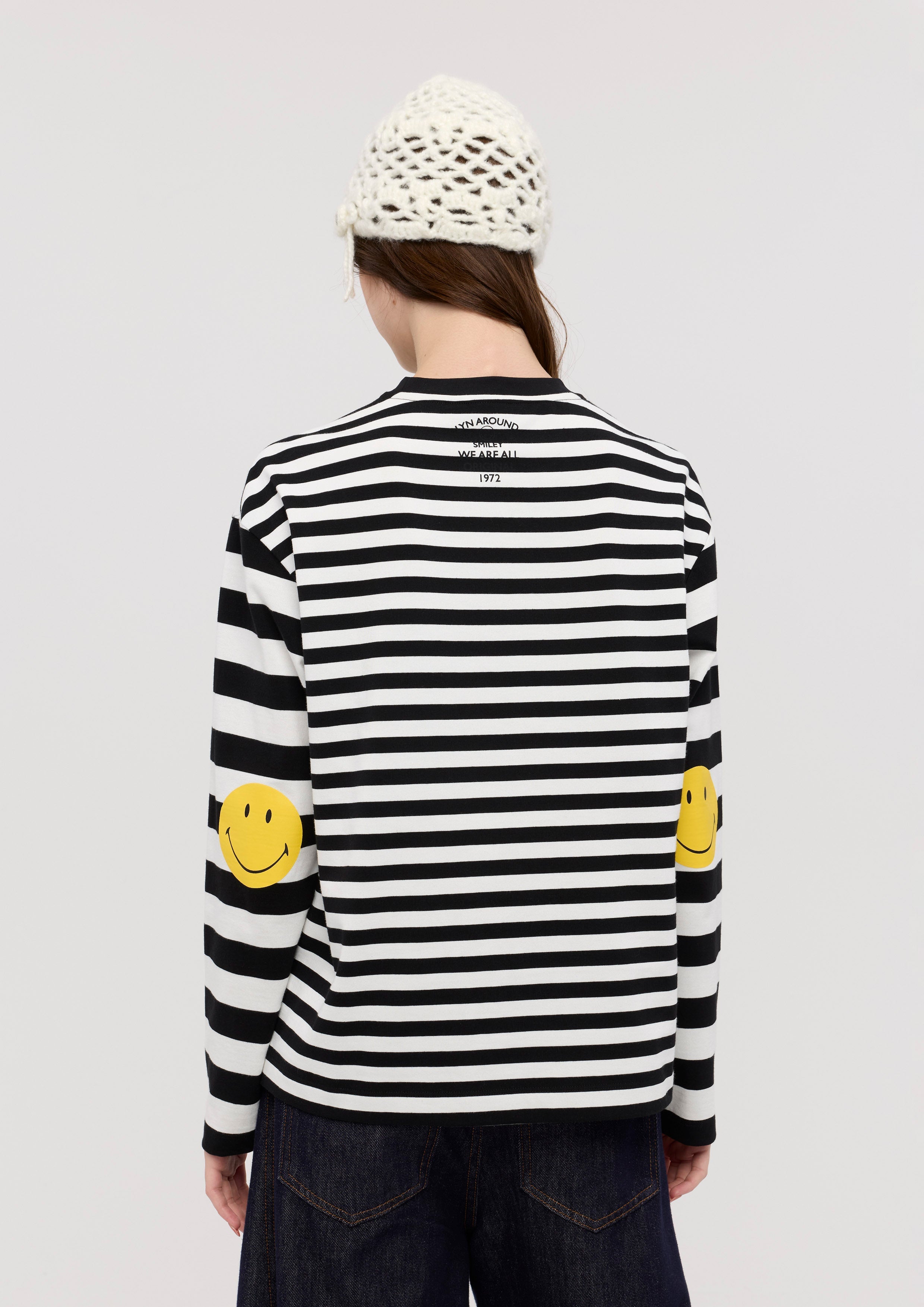 Long-sleeved striped shirt with patches, Lyn around x SMILEY collection.