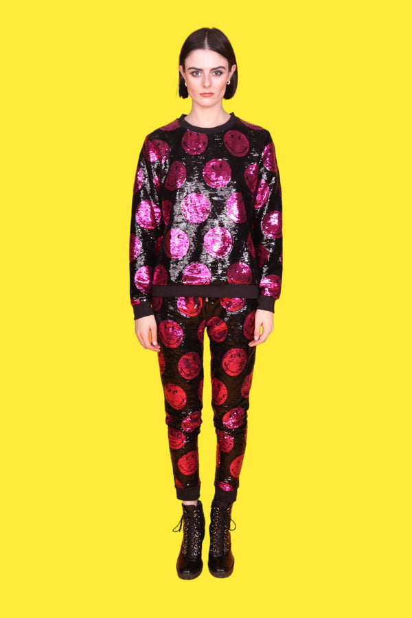 کوئی بھی پرانا لوہا x سمائلی ® گلابی جوگرز