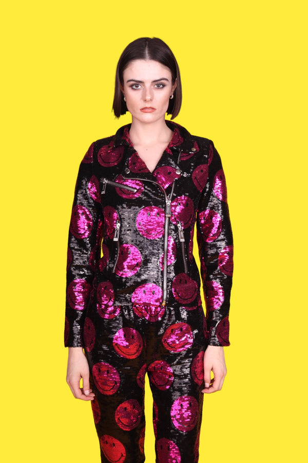 کوئی بھی پرانا لوہا x سمائلی ® گلابی موٹو جیکٹ