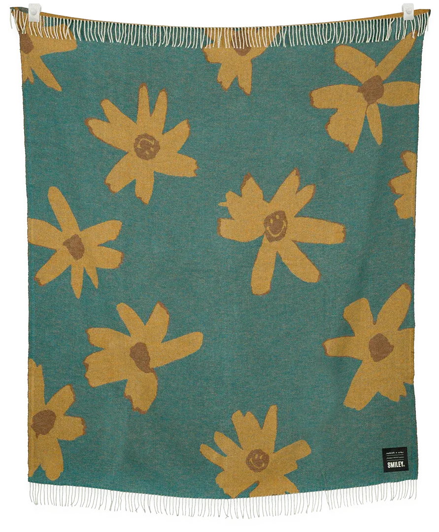 Sackcloth & Ashes x Smiley® | Bloom Harmony Blanket