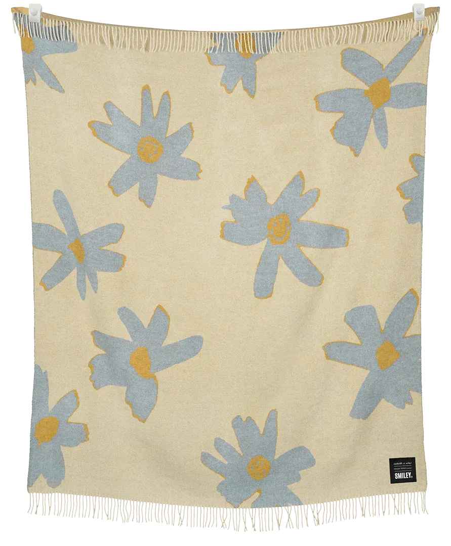 Sackcloth & Ashes x Smiley® | Bloom Serenity Blanket