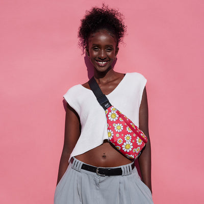 Bumbag Reciclado Flores Framboesa