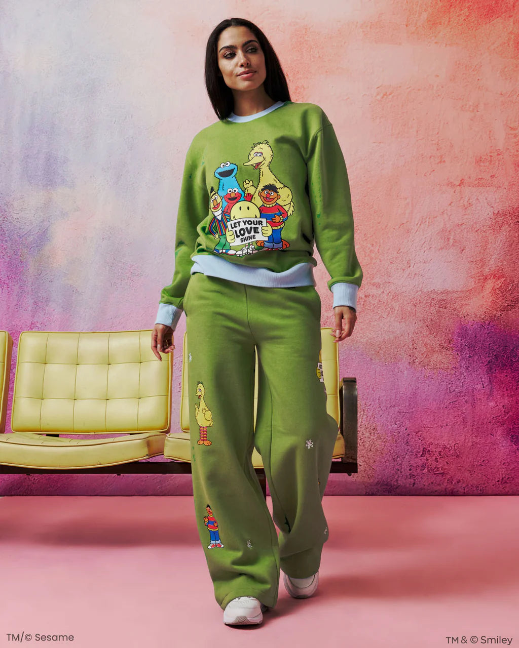 Sesame Street Let Your Love Shine Sweatpants, Green