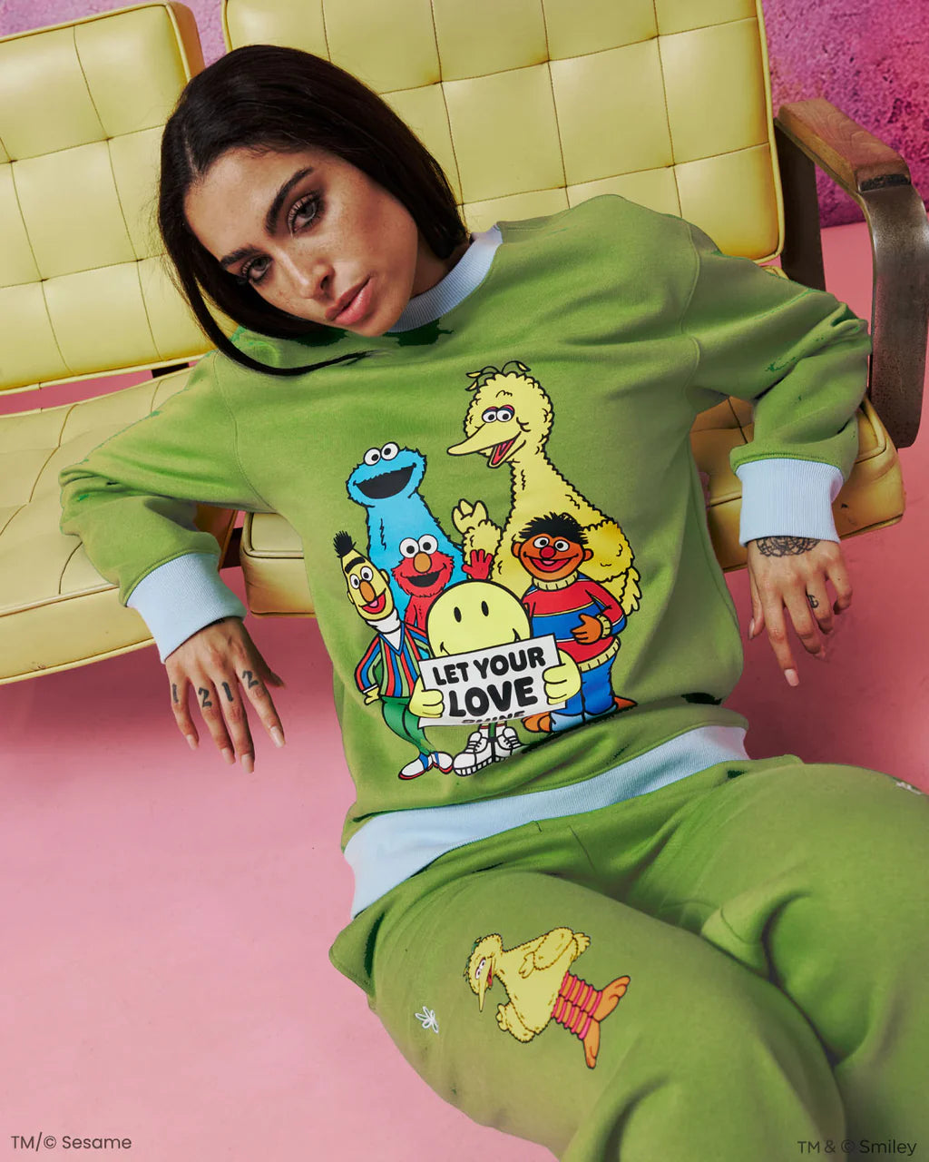 Sesame Street Let Your Love Shine Crewneck, Green