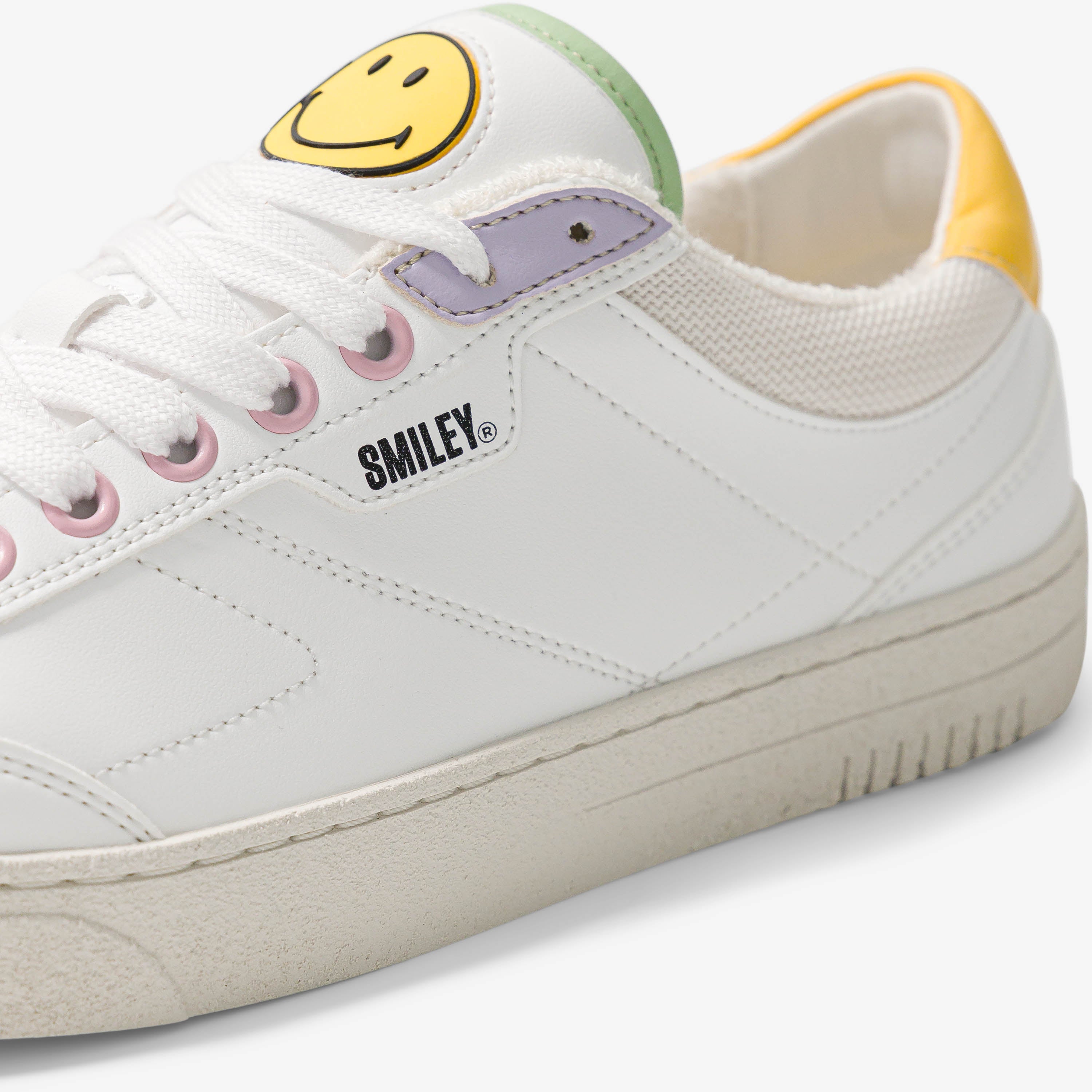 Footwear – Smiley